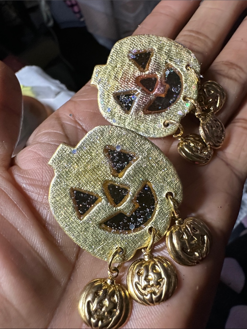 Vintage Gold Pumpkin Dangle Earrings - Halloween Style-Alter/wear/discoloration